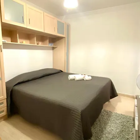 Amplia Habitación En *